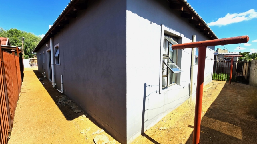 3 Bedroom Property for Sale in Grasslands Free State